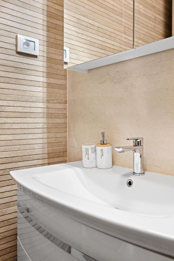 Apartment Leone Μεντουλίν Εξωτερικό φωτογραφία