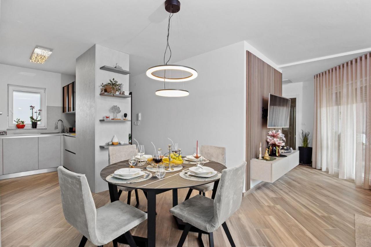 Apartment Leone Μεντουλίν Εξωτερικό φωτογραφία